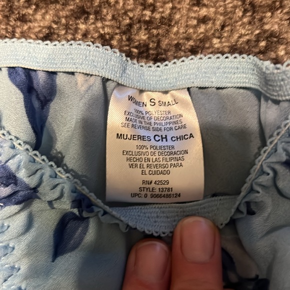 Secret Treasures Baby Doll style lingerie set Size Small - Picture 8 of 9